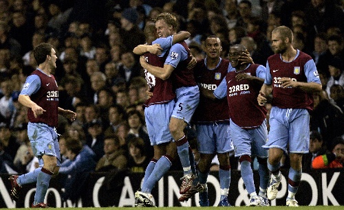 大二男生休学当残特奥会领跑员残特奥会田径女选手哪吒头亮相夺银
