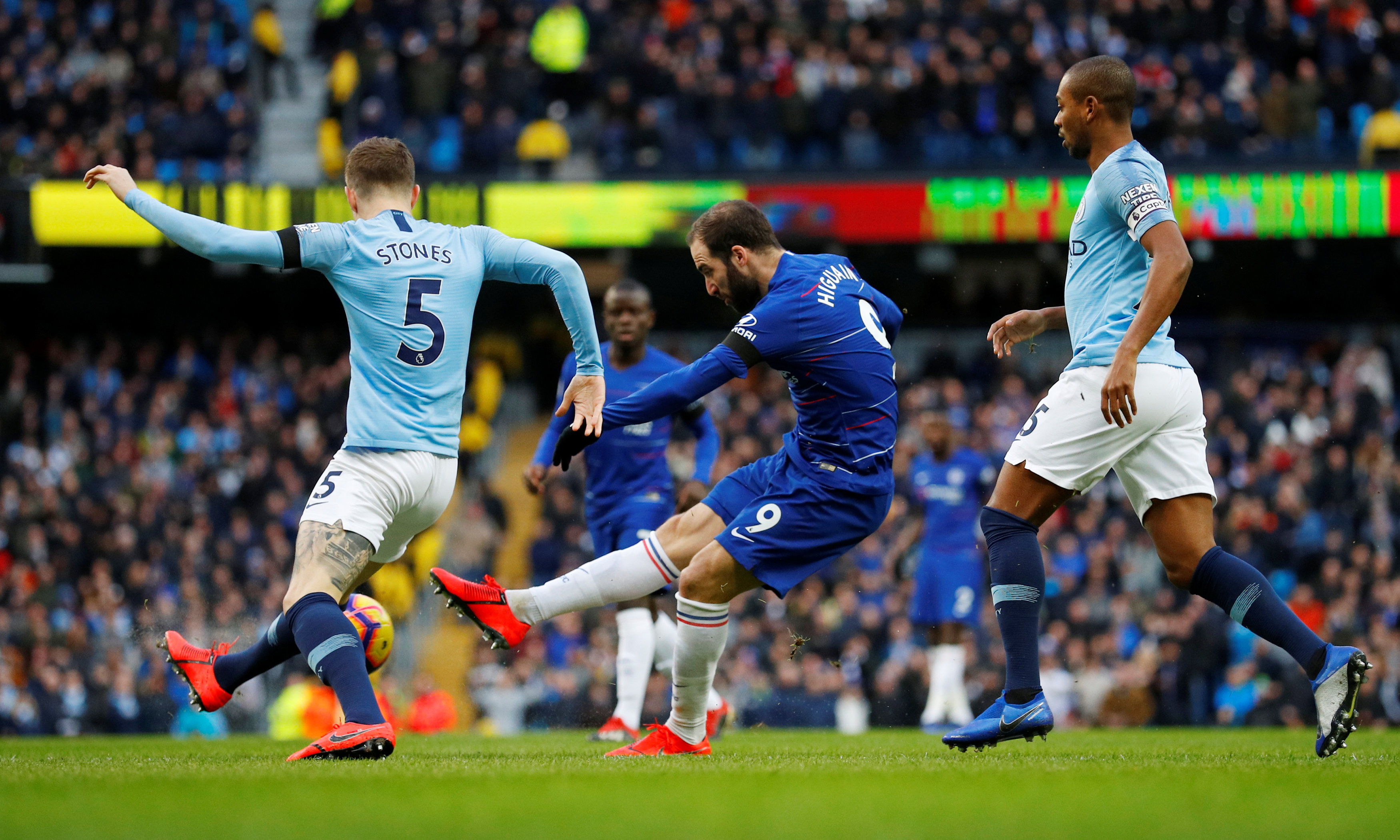 德甲前瞻：勒沃库森阵容齐整，多特上轮联赛惨遭绝平