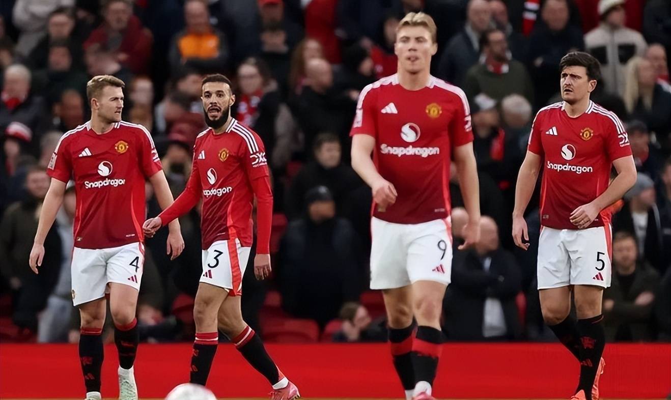 塞内加尔主帅：帕普-萨尔被撞了一下不太舒服，但不是大问题