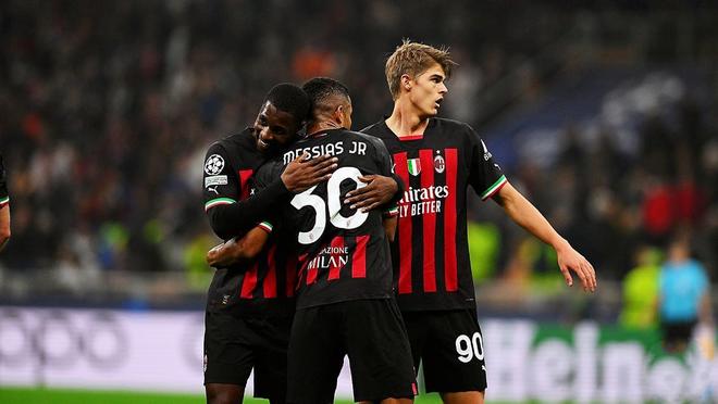 杨瀚森下半场防守端和篮板球卡位意识都有提升 期待更好表现！