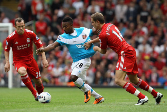 波媒：莱万与巴萨均未确定是否续约，将等到明年再做决定