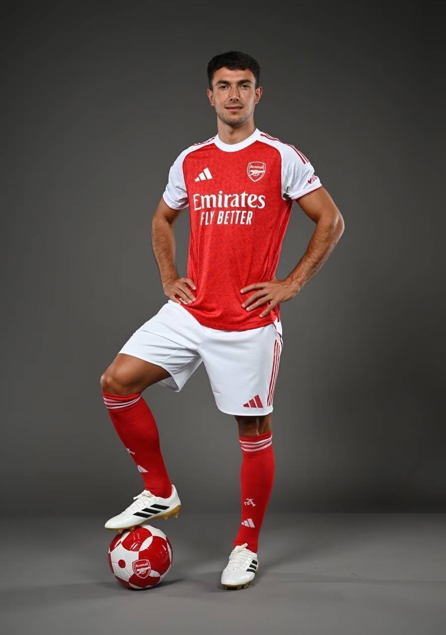 英博队医：马莱莱伤情与亚马尔相同，他很痛苦要吃止疼药