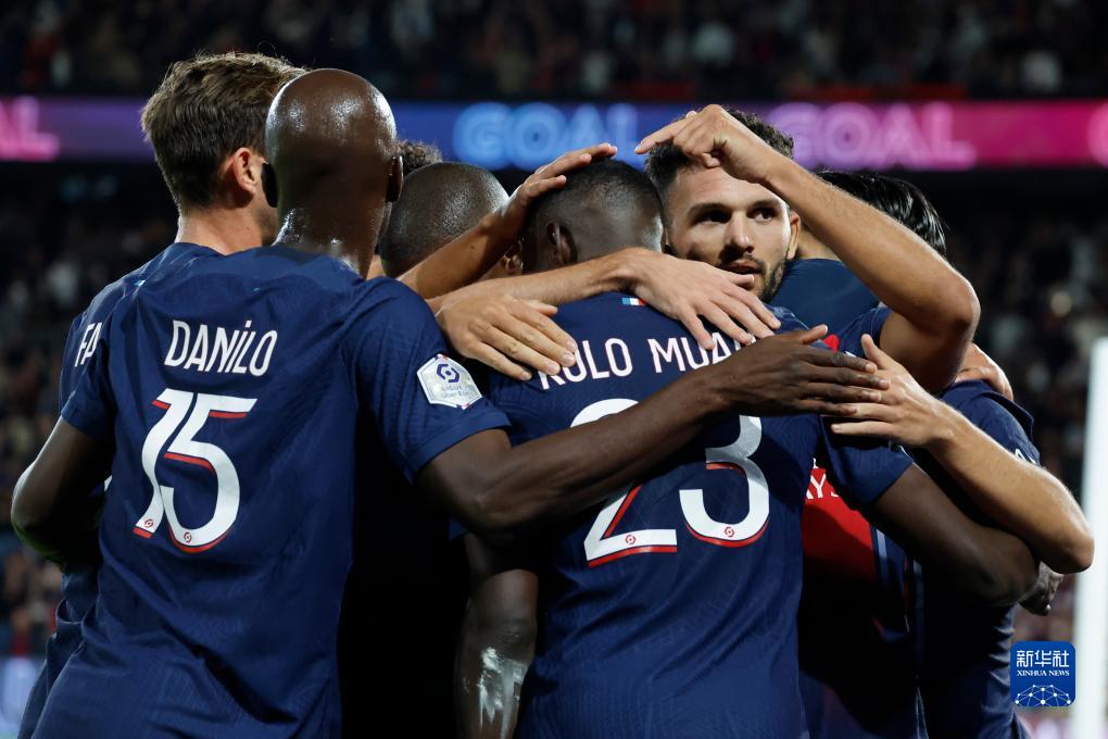 意甲战报：普利西奇梅开二度，米兰让二追三3-2逆转都灵