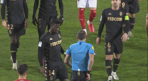 英媒：伊万-托尼不太可能1月回英超，也不太可能踢世界杯（英媒：伊万-托尼1月难回英超，世界杯参赛希望渺茫）