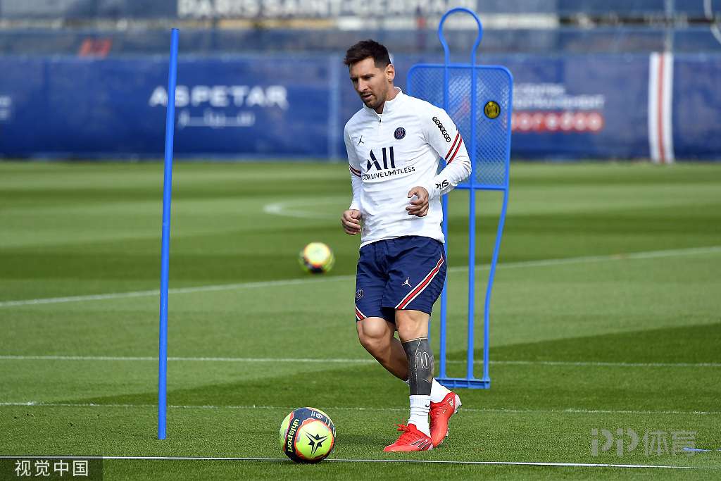 因涉嫌种族主义与性别歧视，费城联合体育总监已被停职